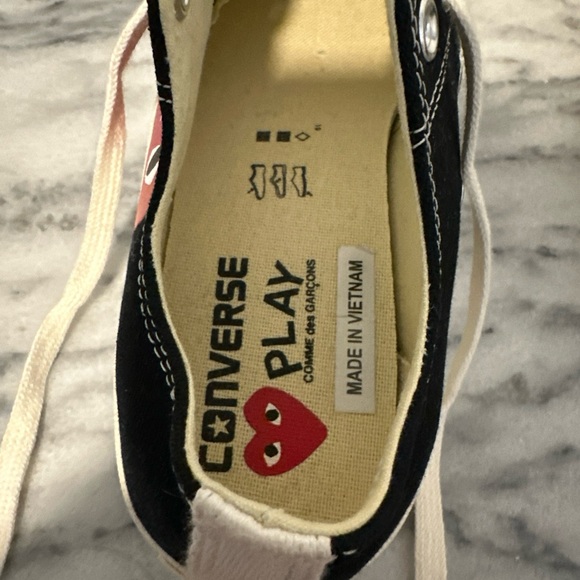 Comme Des Garcons PLAY
x Converse Unisex Chuck Taylor Lace Up Sneakers M7 W9 NEW - Picture 11 of 14